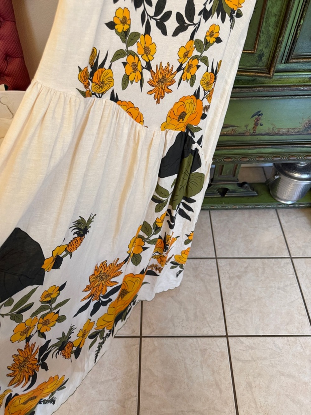 FARM Rio Cream Maxi Dress with Bold Yellow Floral Print - Picture 3 of 4